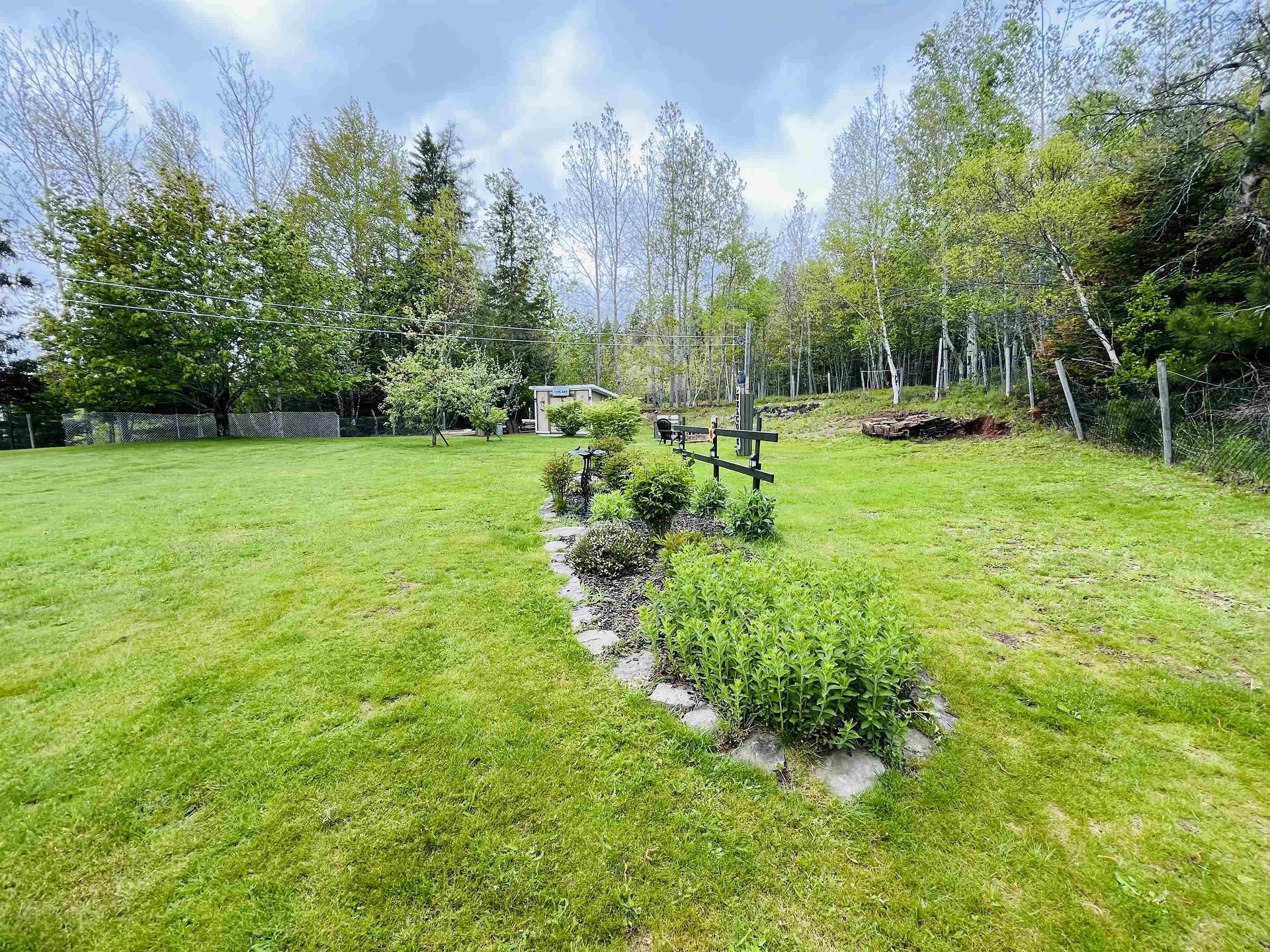 10949 2 Highway, Mapleton, NS