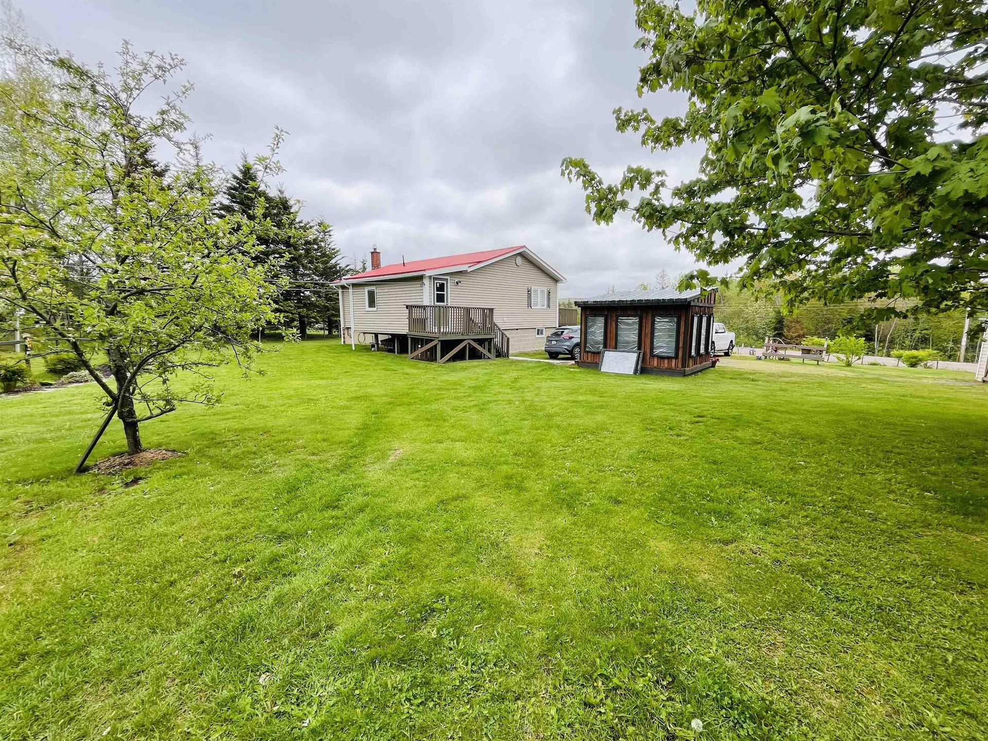 10949 2 Highway, Mapleton, NS