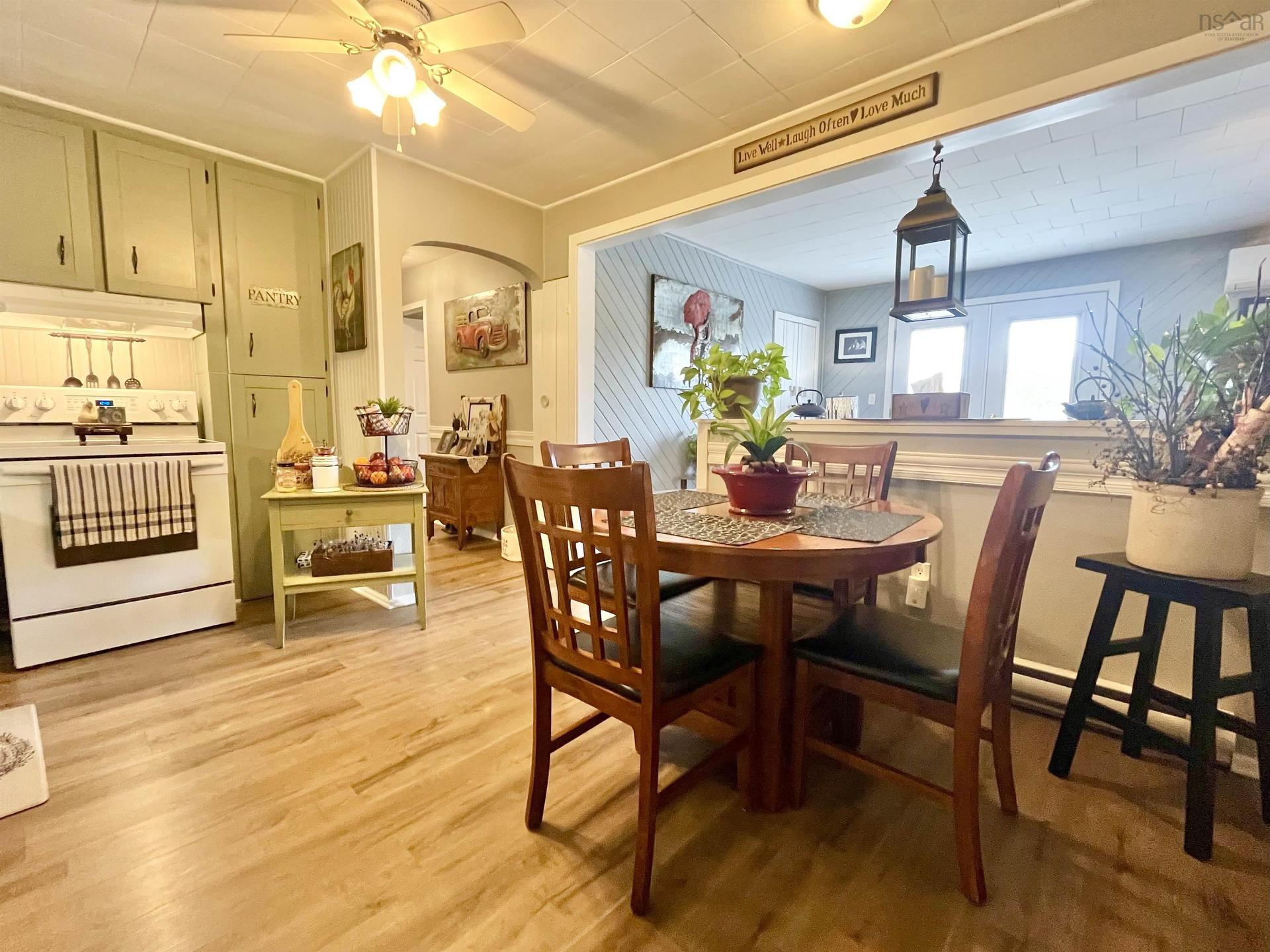 10949 2 Highway, Mapleton, NS