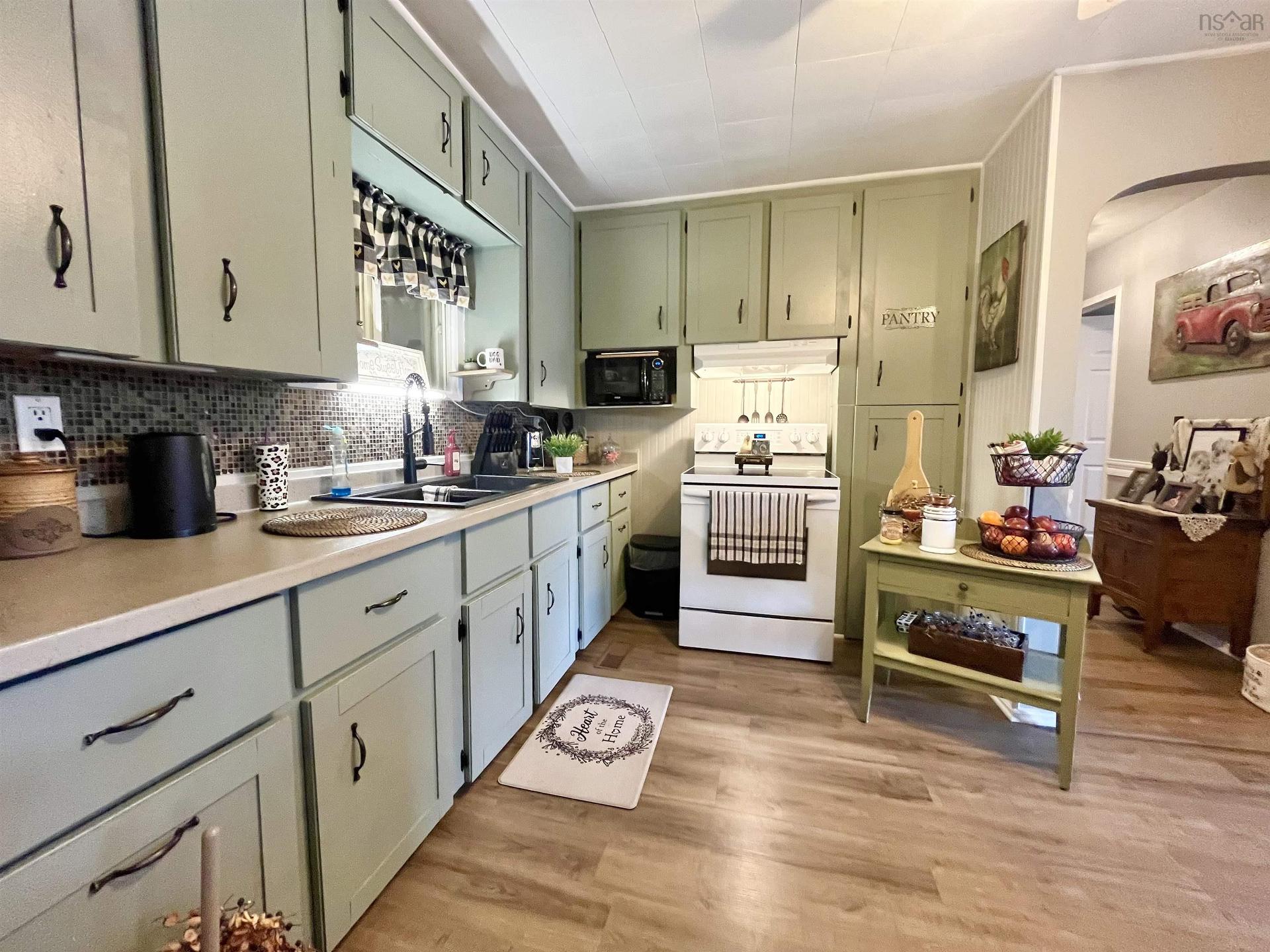 10949 2 Highway, Mapleton, NS