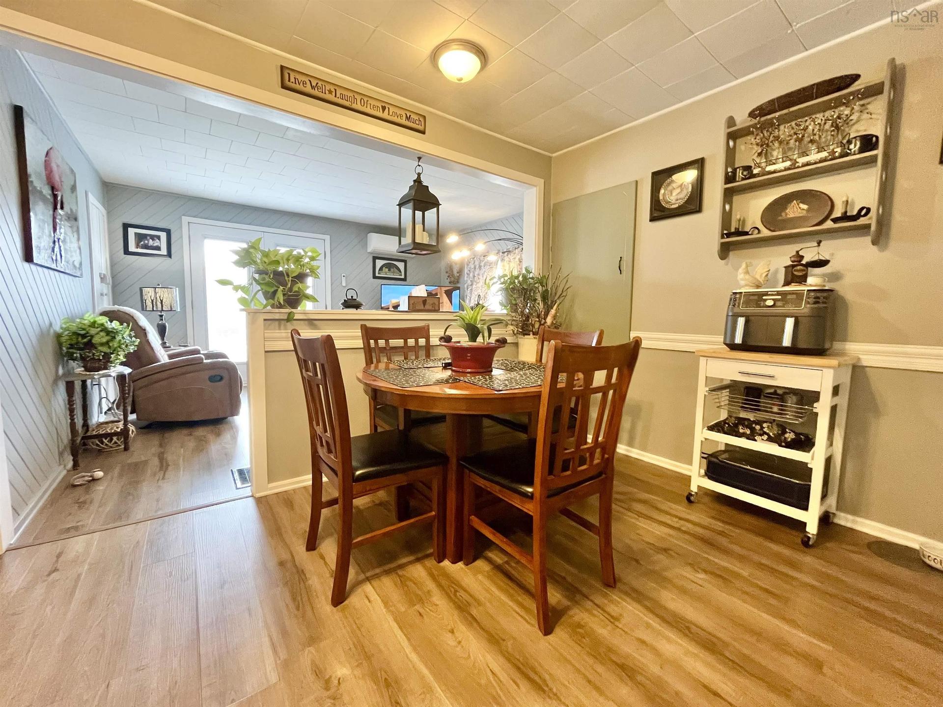 10949 2 Highway, Mapleton, NS