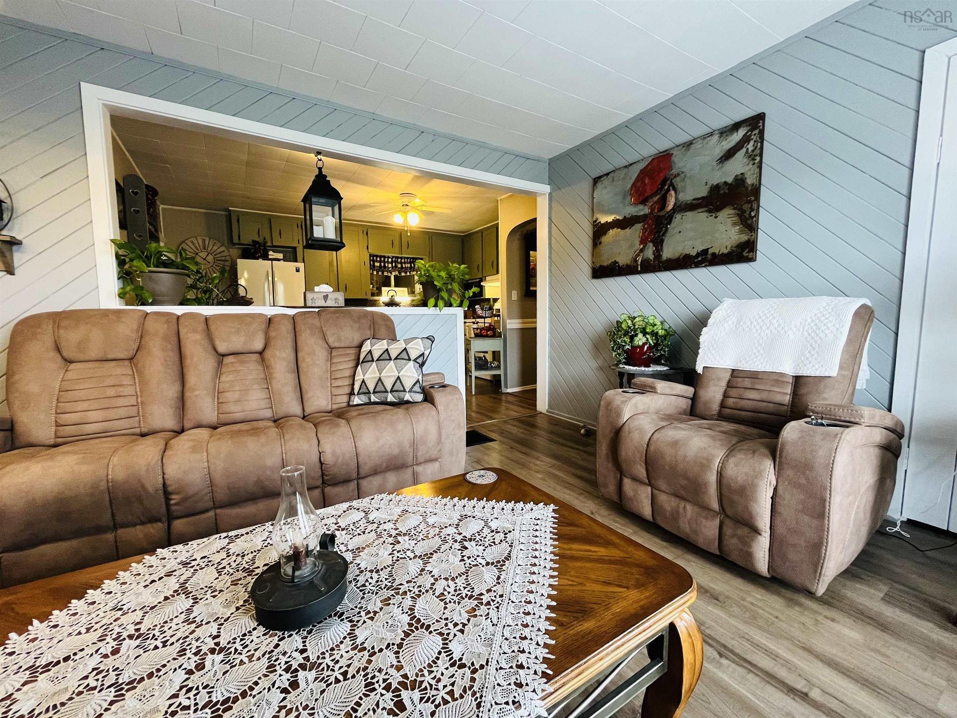 10949 2 Highway, Mapleton, NS