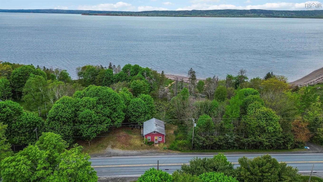 8721 Highway 101, Brighton, NS