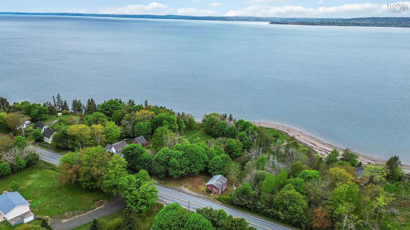 8721 Highway 101, Brighton, NS