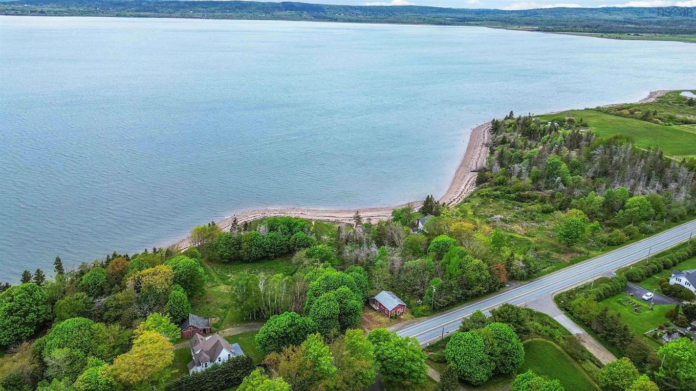 8721 Highway 101, Brighton, NS