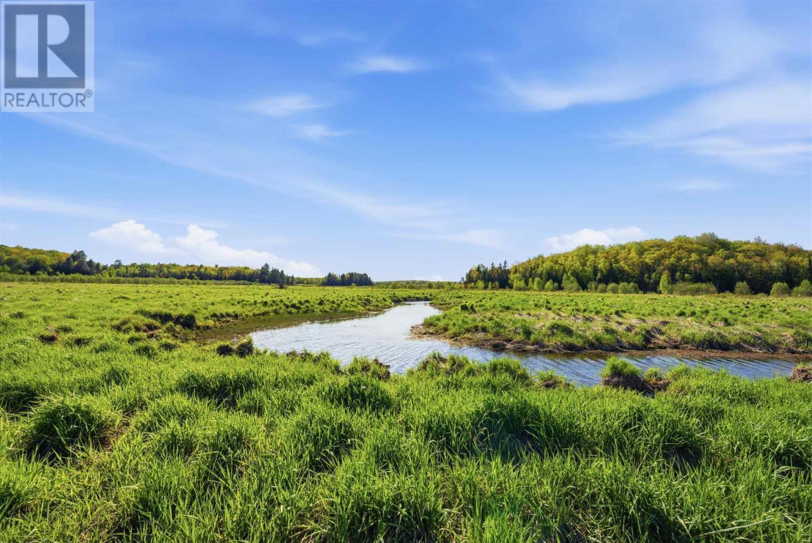 . Maple Ridge Rd, Huron Shores, ON