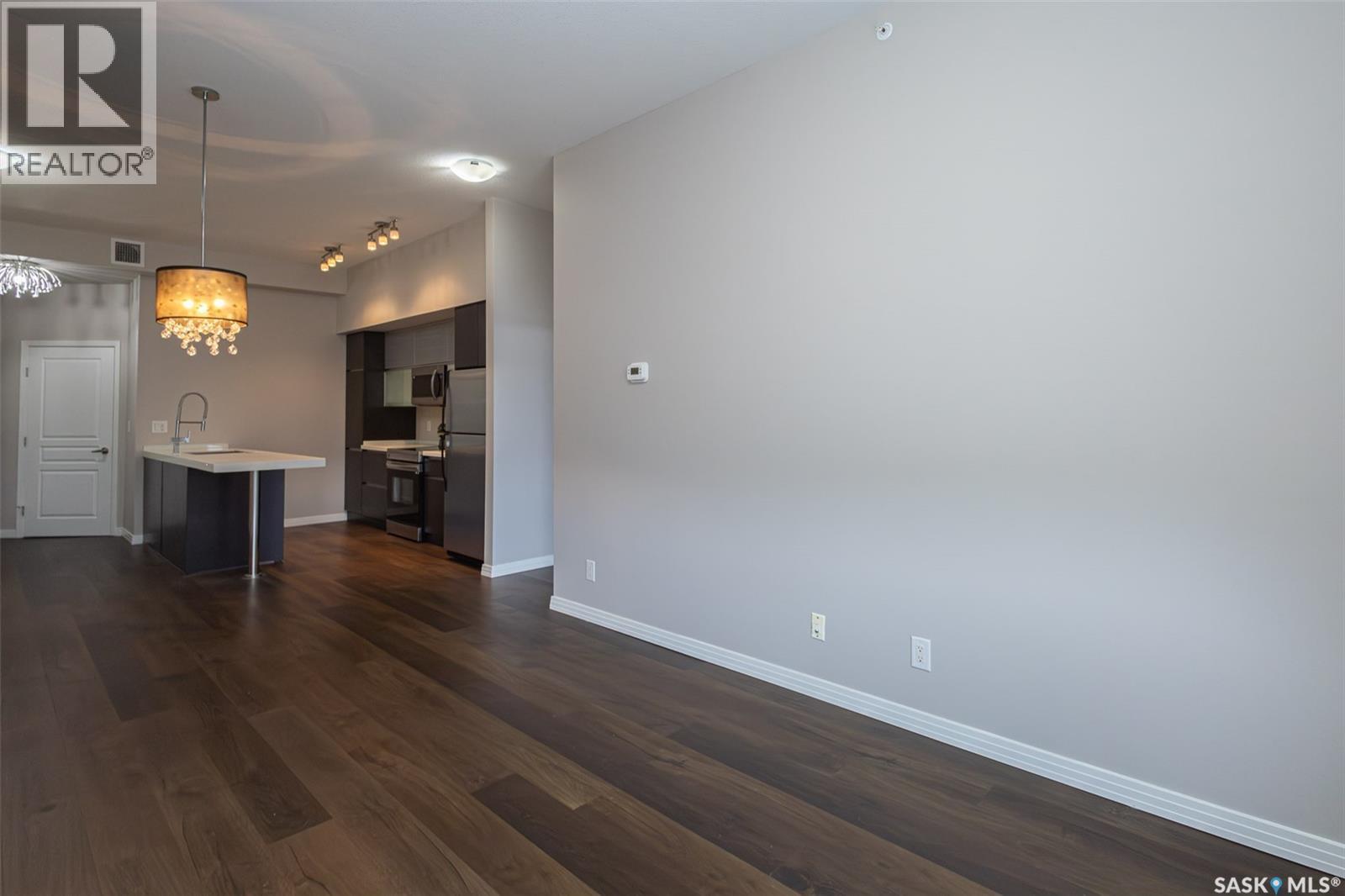 307 225 Maningas Bend, Saskatoon, SK - Indoor Photo Showing Other Room