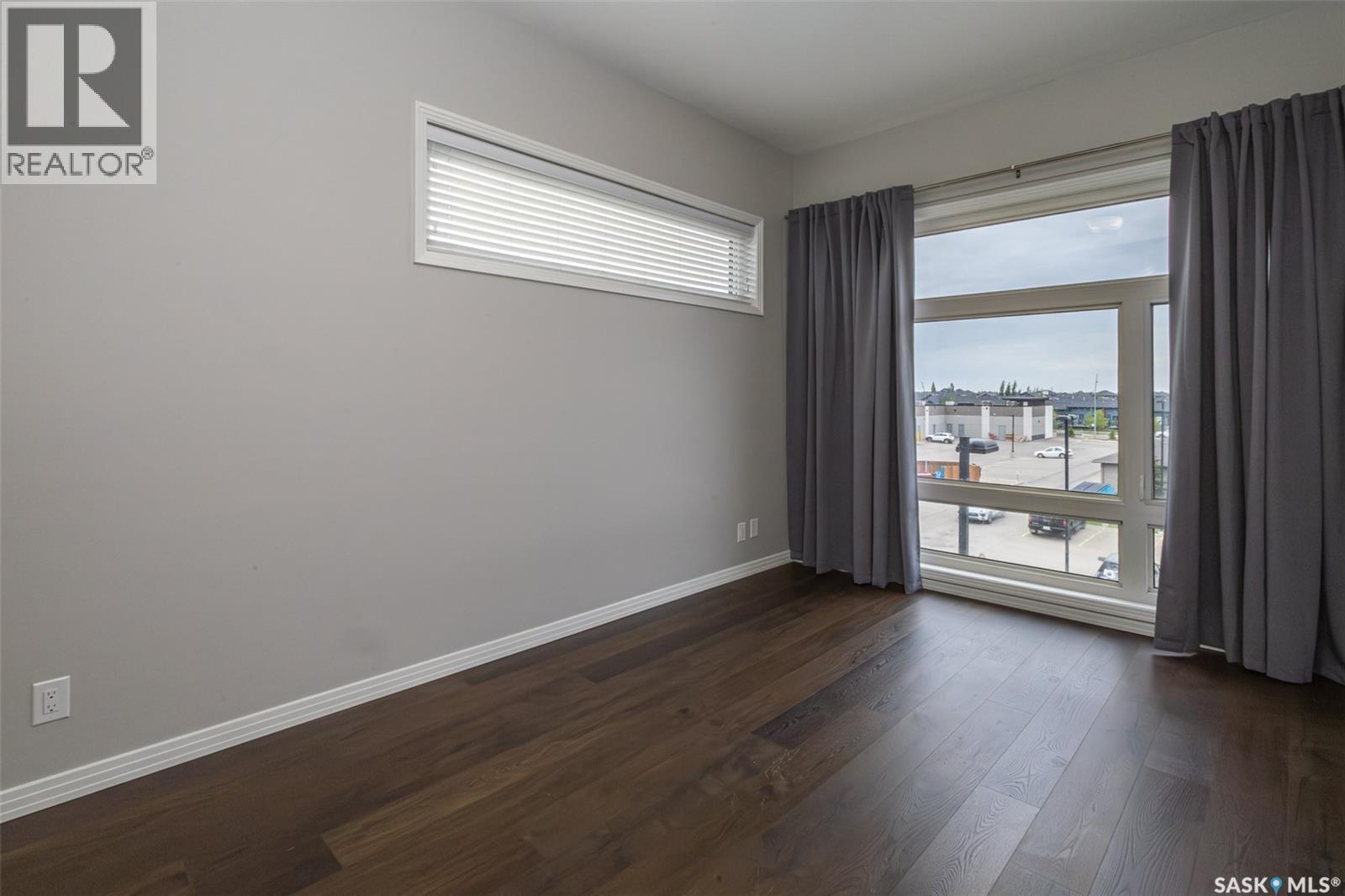 307 225 Maningas Bend, Saskatoon, SK - Indoor Photo Showing Other Room
