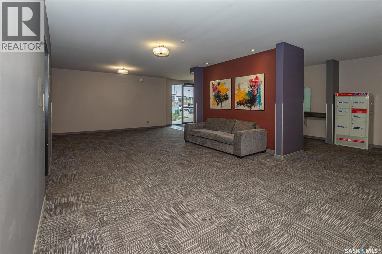 307 225 Maningas Bend, Saskatoon, SK - Indoor Photo Showing Other Room