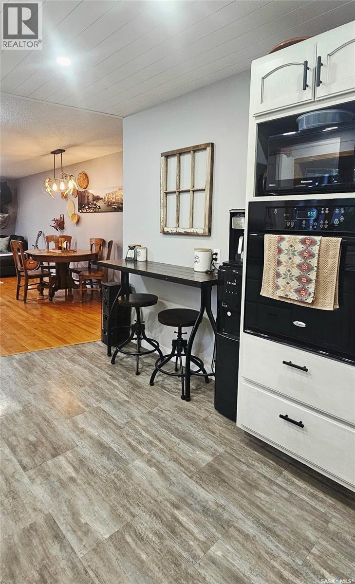 1406 Ashley Drive, Swift Current, SK - Indoor