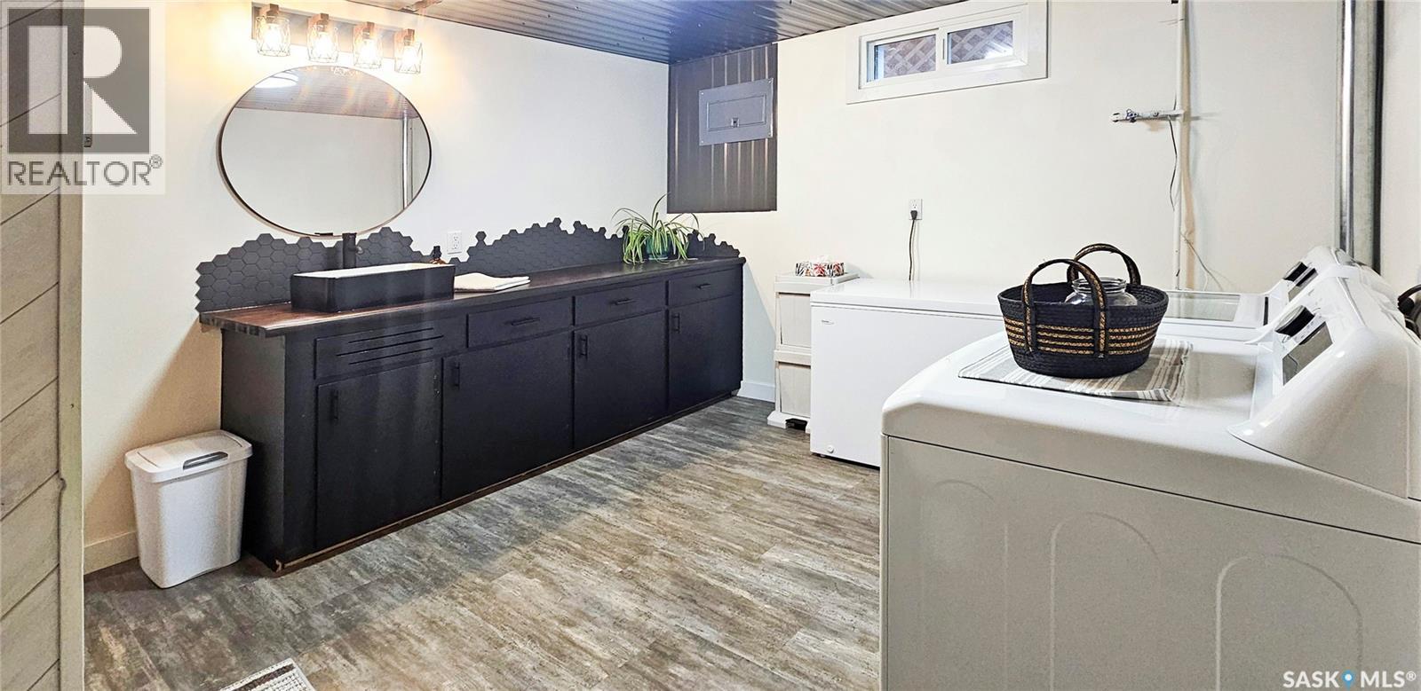 1406 Ashley Drive, Swift Current, SK - Indoor