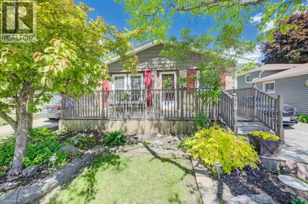 190 Natchez Road, Kitchener, ON - Outdoor With Deck Patio Veranda