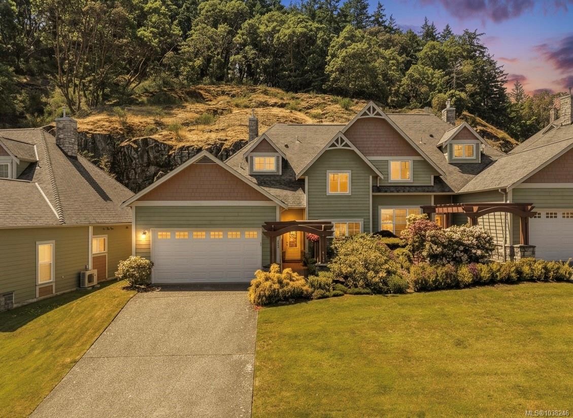 #122-945 Bear Mountain Pkwy, Langford, BC