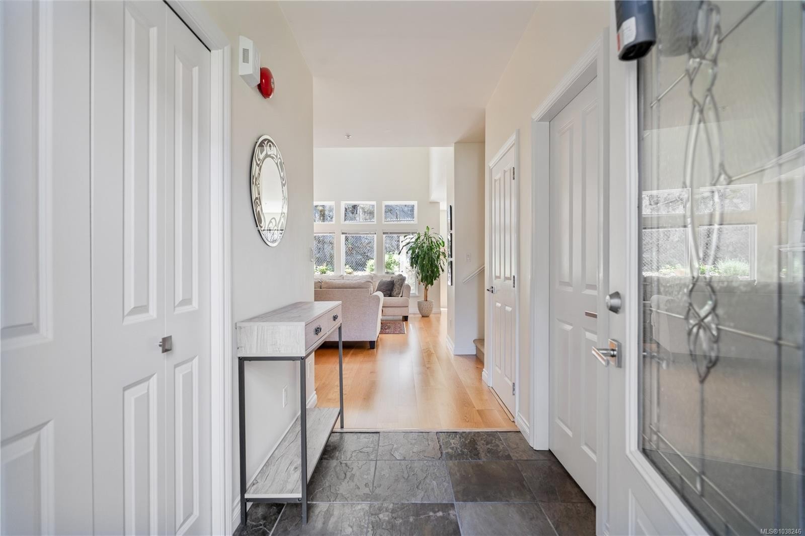 #122-945 Bear Mountain Pkwy, Langford, BC