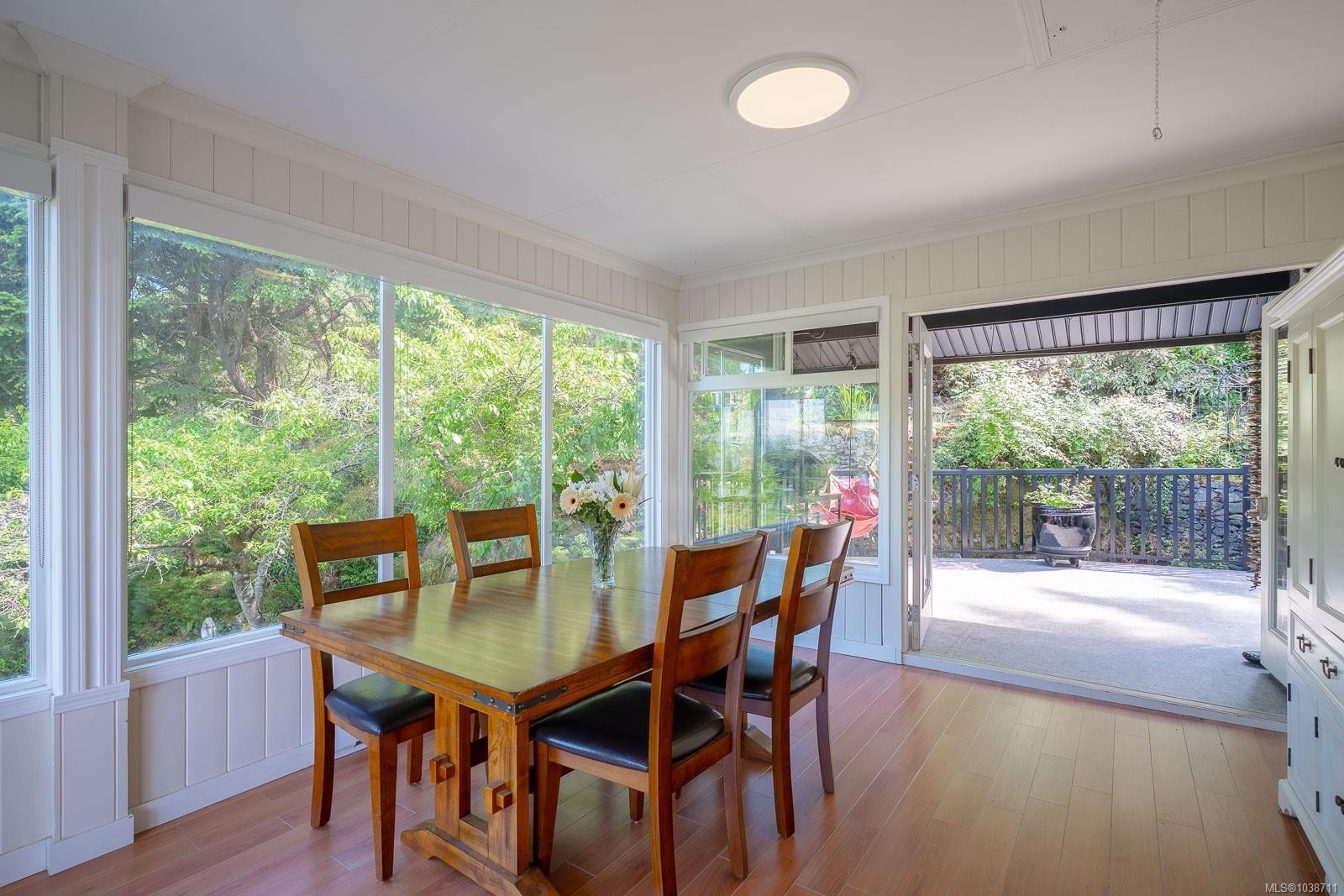 3583 Hammond Bay Rd, Nanaimo, BC