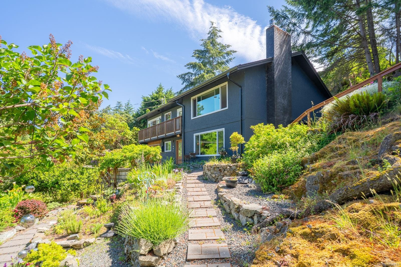 3583 Hammond Bay Rd, Nanaimo, BC