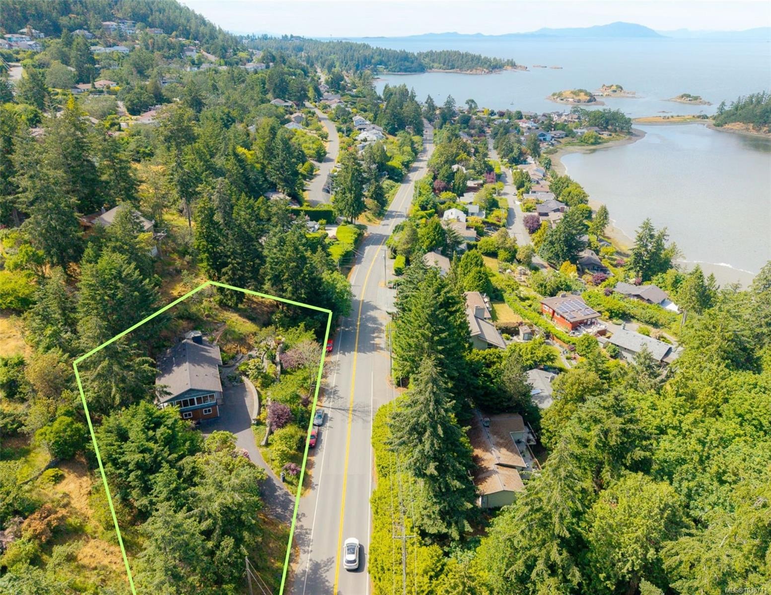 3583 Hammond Bay Rd, Nanaimo, BC