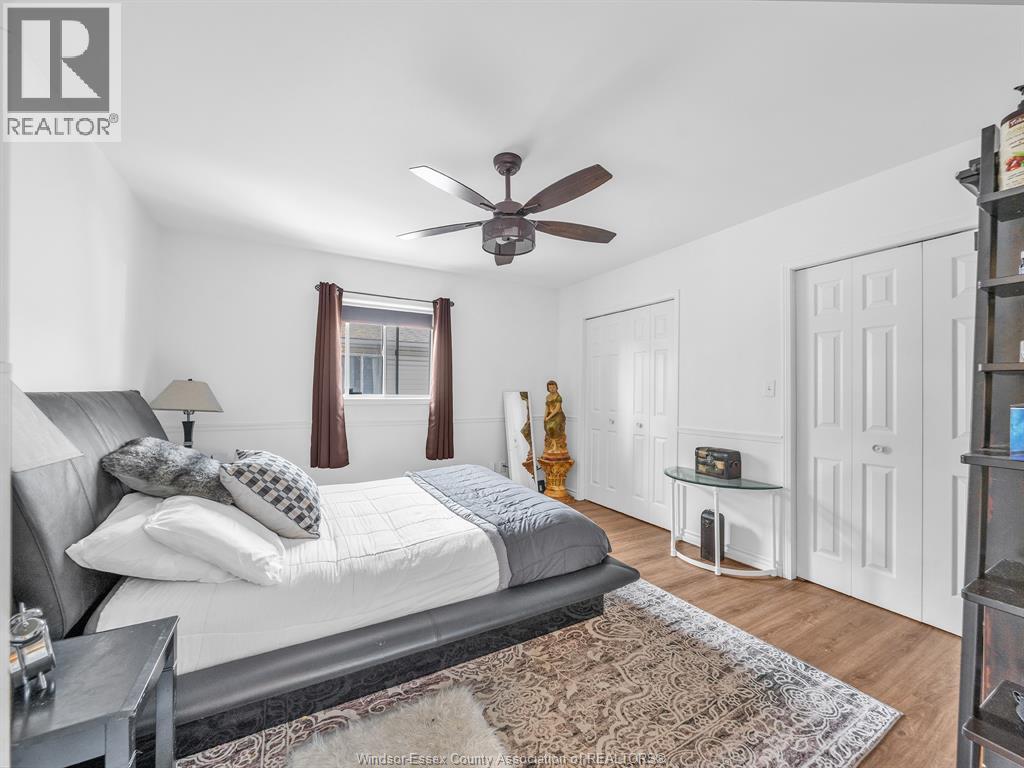 2115 Longfellow, Windsor, ON - Indoor Photo Showing Bedroom