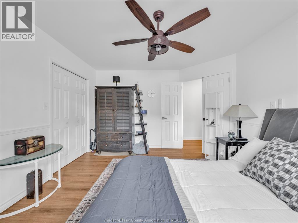 2115 Longfellow, Windsor, ON - Indoor Photo Showing Bedroom