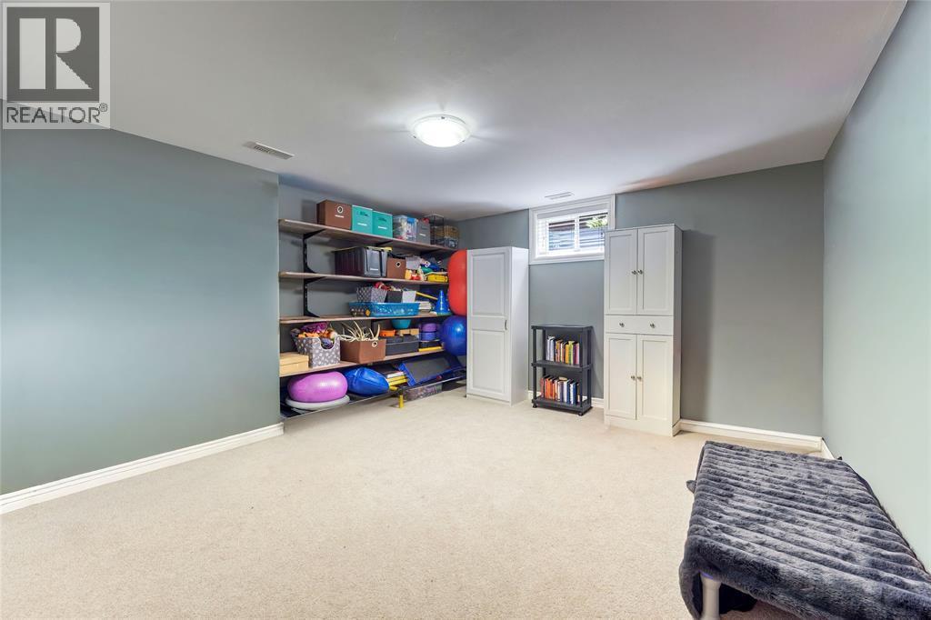 608 Riva Ridge Drive, St Clair, ON - Indoor Photo Showing Other Room