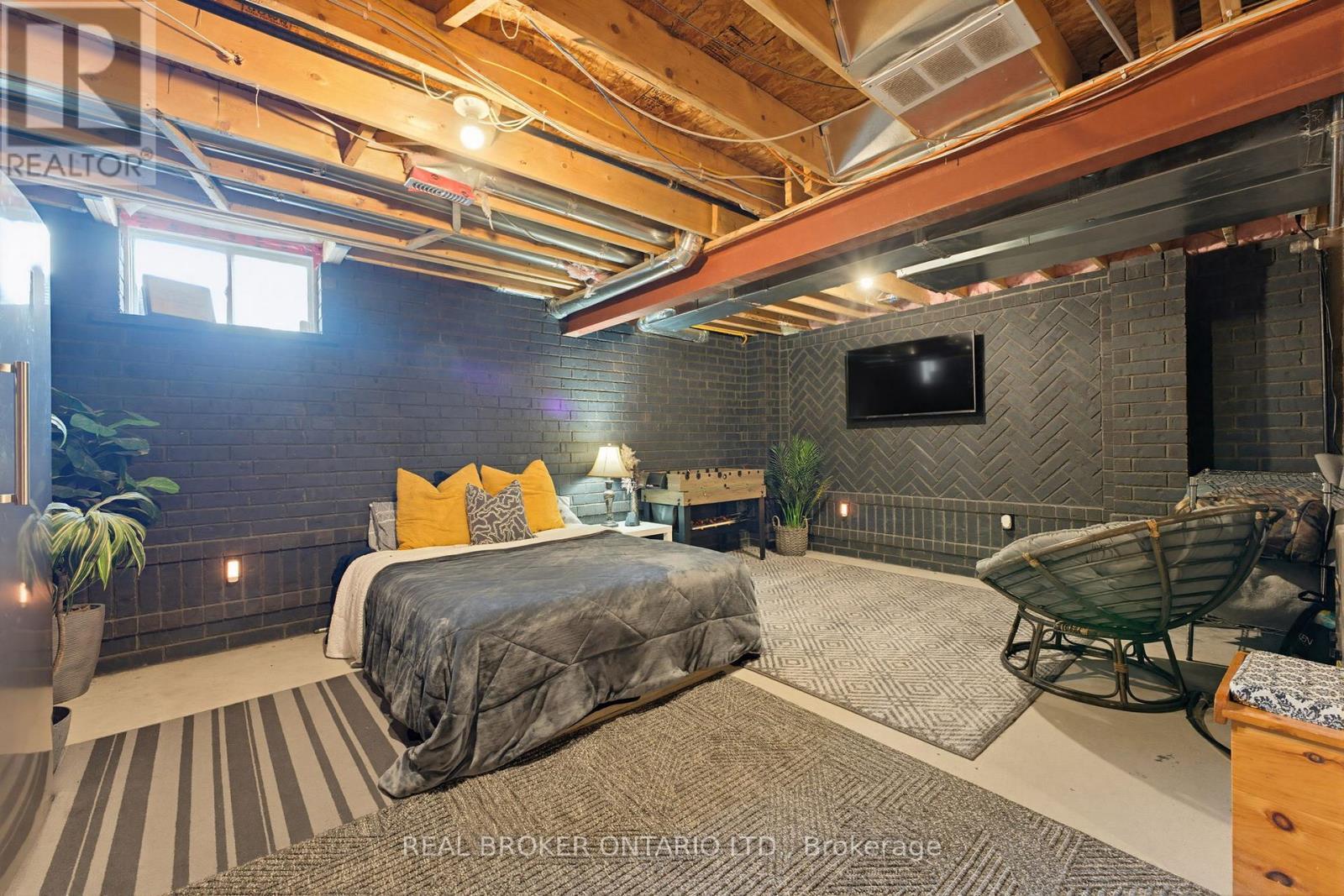 16 - 100 Chester Drive, Cambridge, ON - Indoor Photo Showing Basement