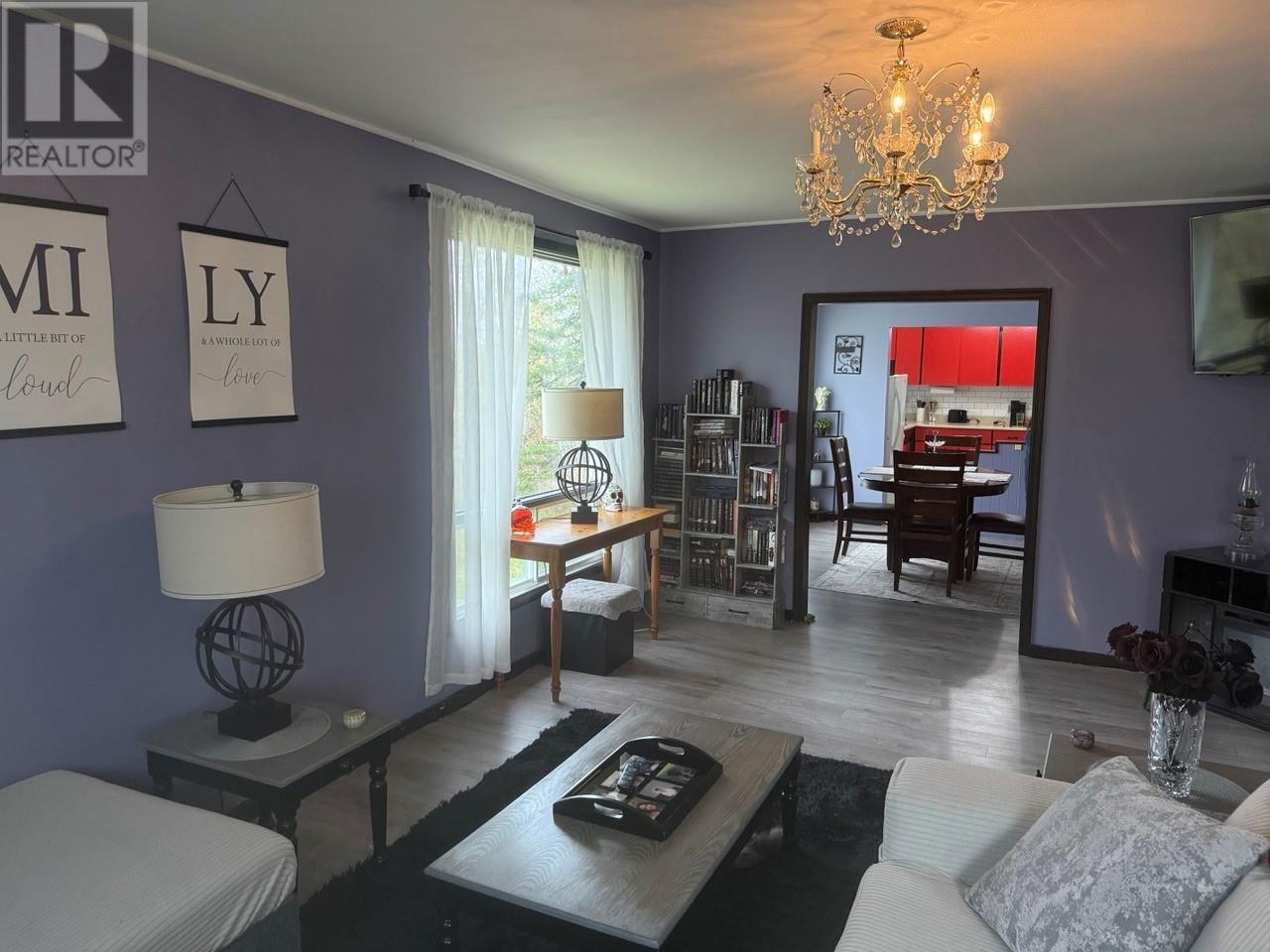 15 Richard'S Road, Appleton, NL - Indoor Photo Showing Living Room