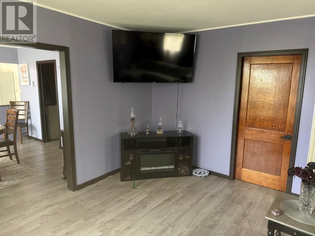 15 Richard'S Road, Appleton, NL - Indoor