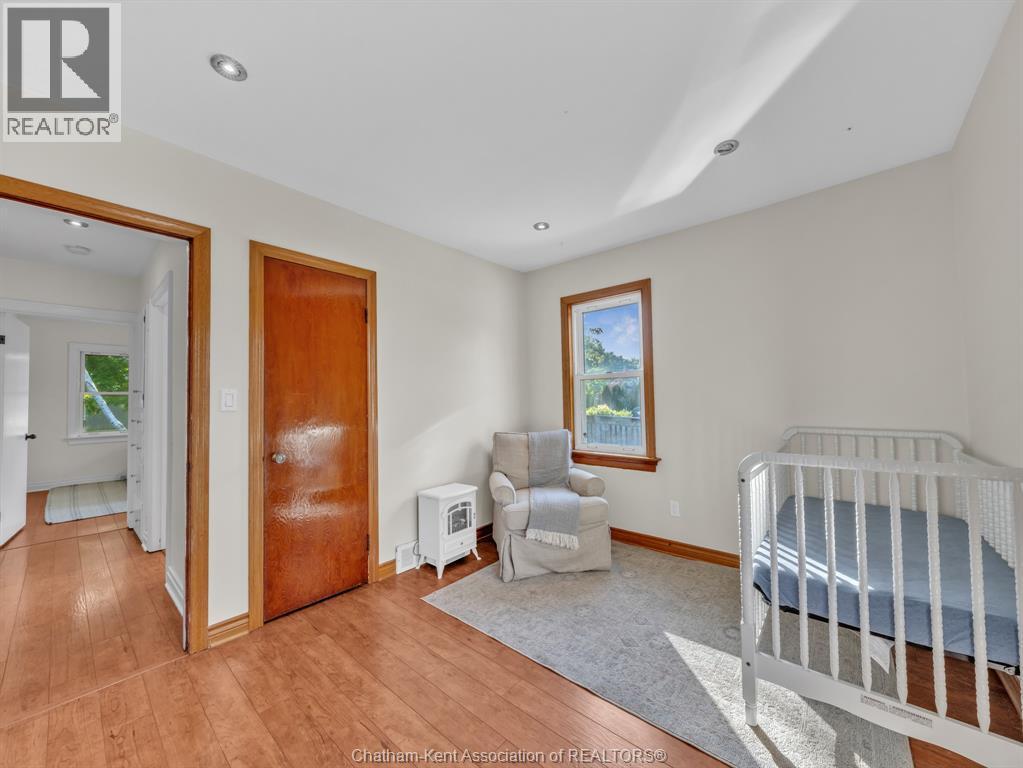 27 Jackson Drive, Chatham, ON - Indoor Photo Showing Bedroom