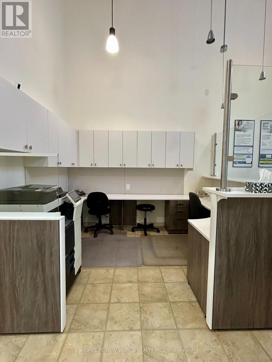 18 - 16945 Leslie Street, Newmarket, ON