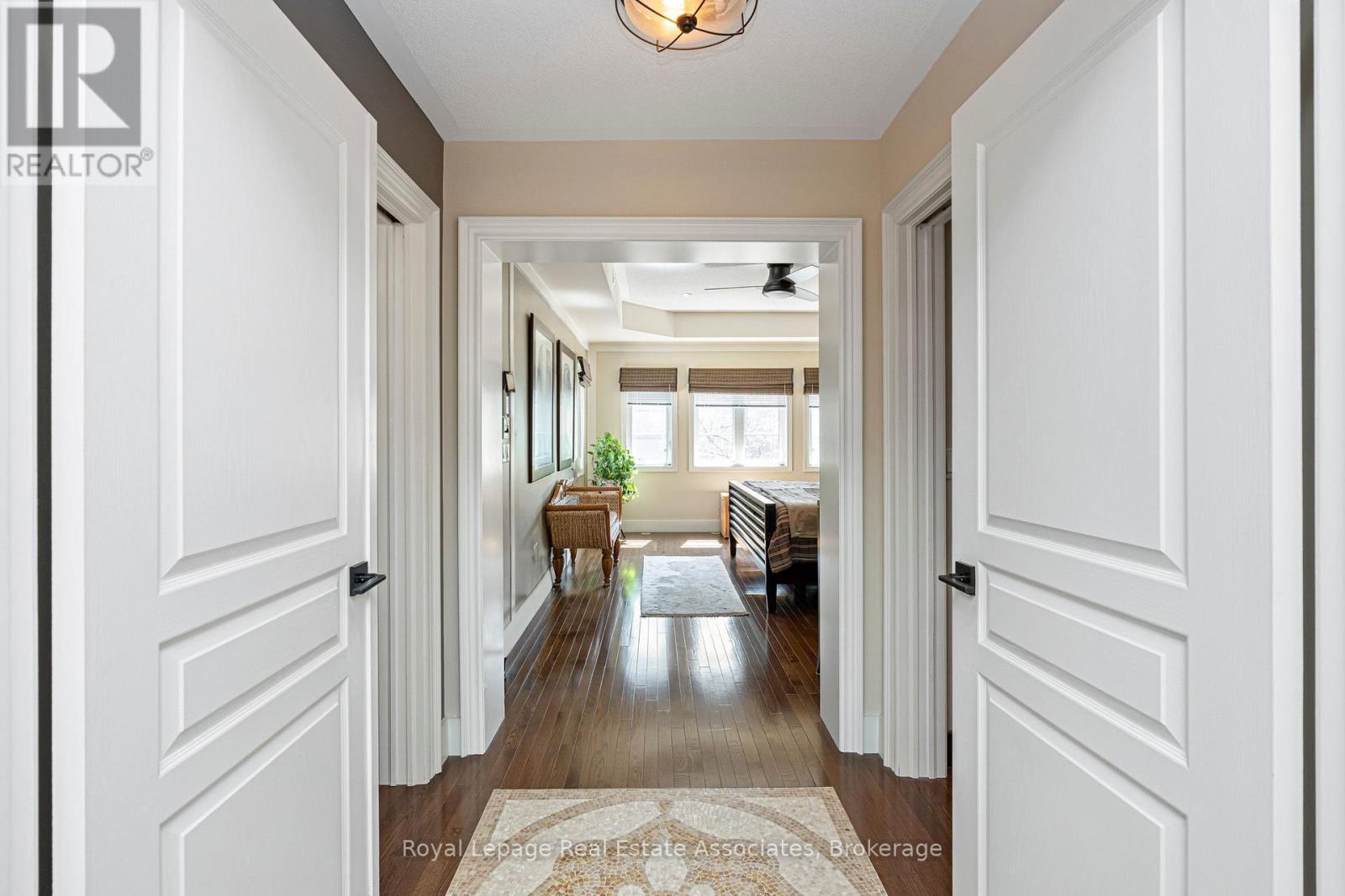 20 - 4135 Shipp Drive Ne, Mississauga, ON - Indoor Photo Showing Other Room
