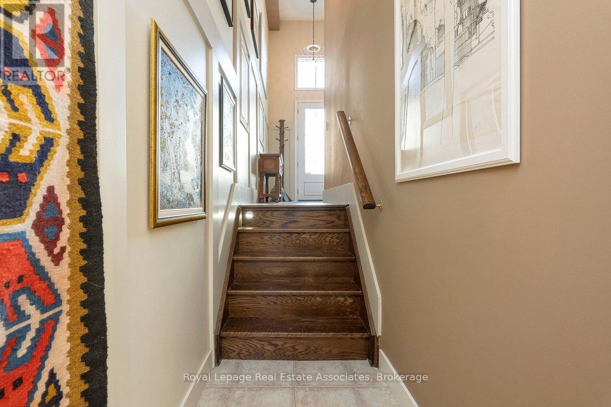 20 - 4135 Shipp Drive Ne, Mississauga, ON - Indoor Photo Showing Other Room