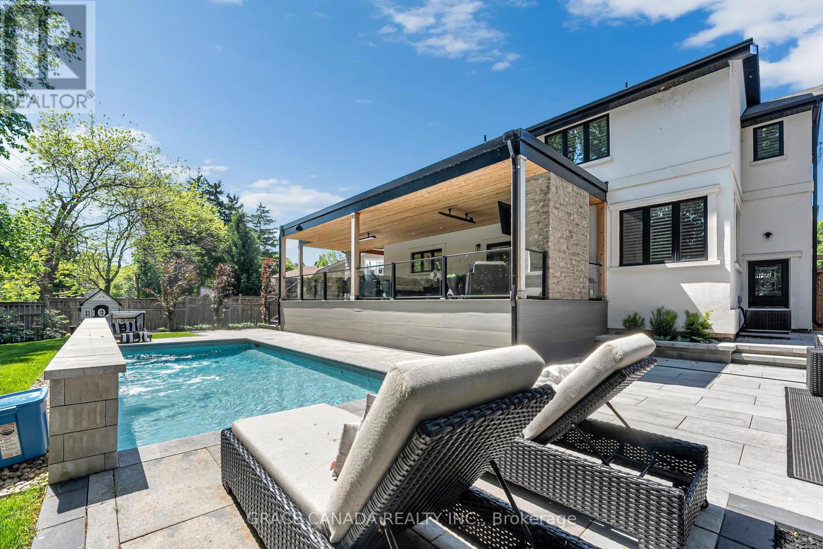527 Oneida Drive, Burlington, ON