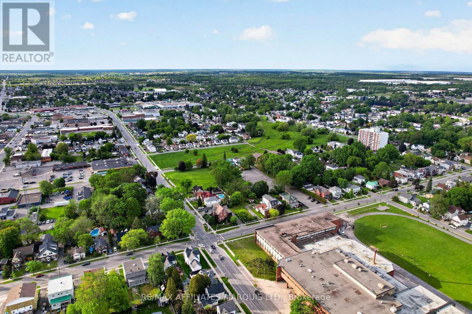 105 5Th Street E, Cornwall, ON