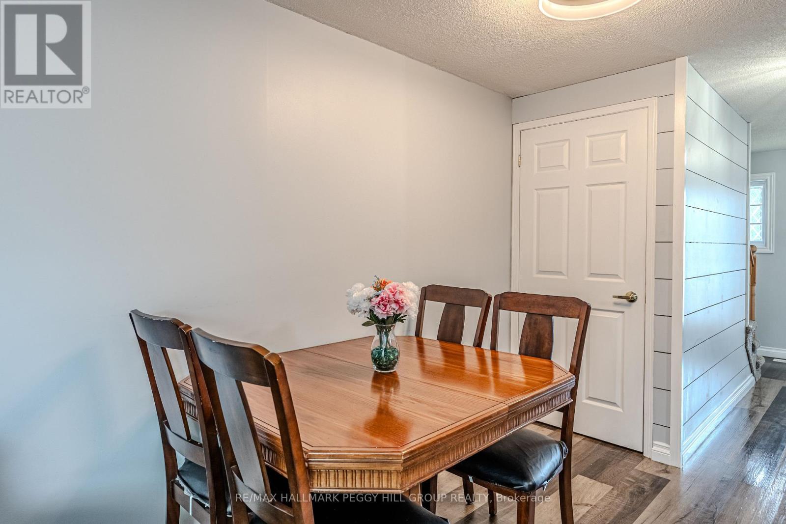 193 Nathan Crescent, Barrie, ON - Indoor Photo Showing Dining Room