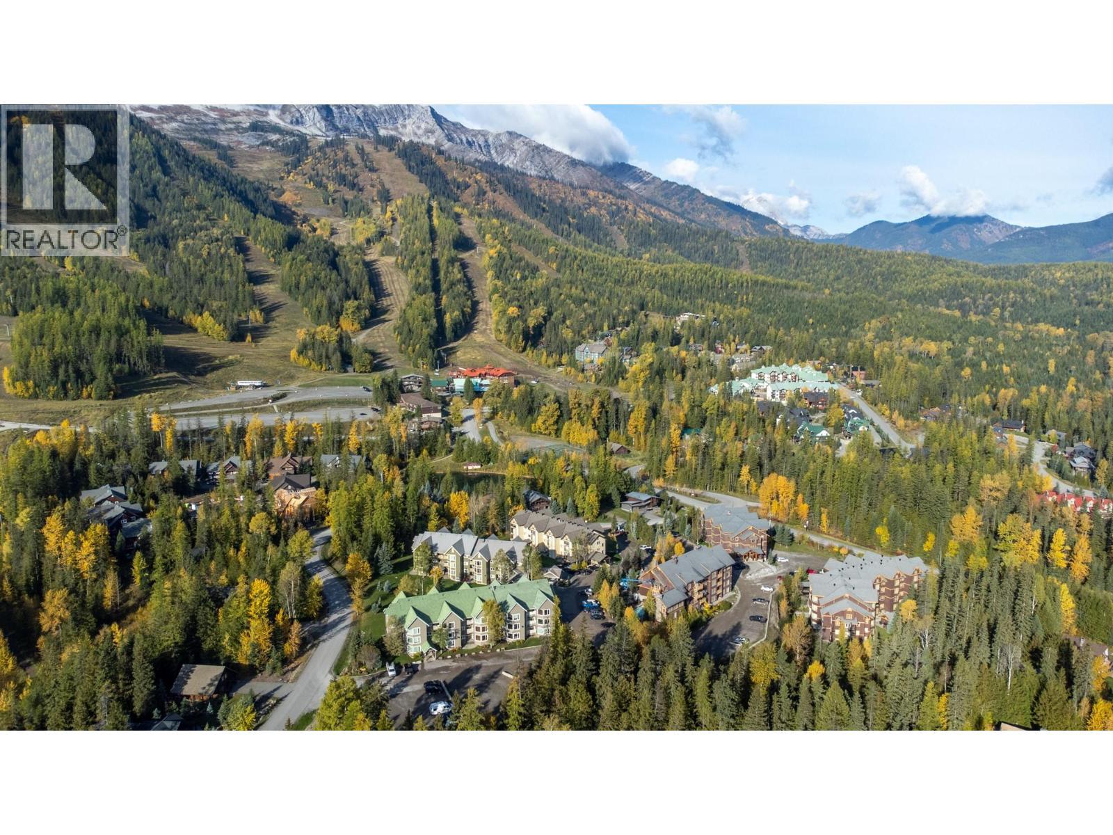 4559 Timberline Crescent Unit# 545A, Fernie, BC - Outdoor With View