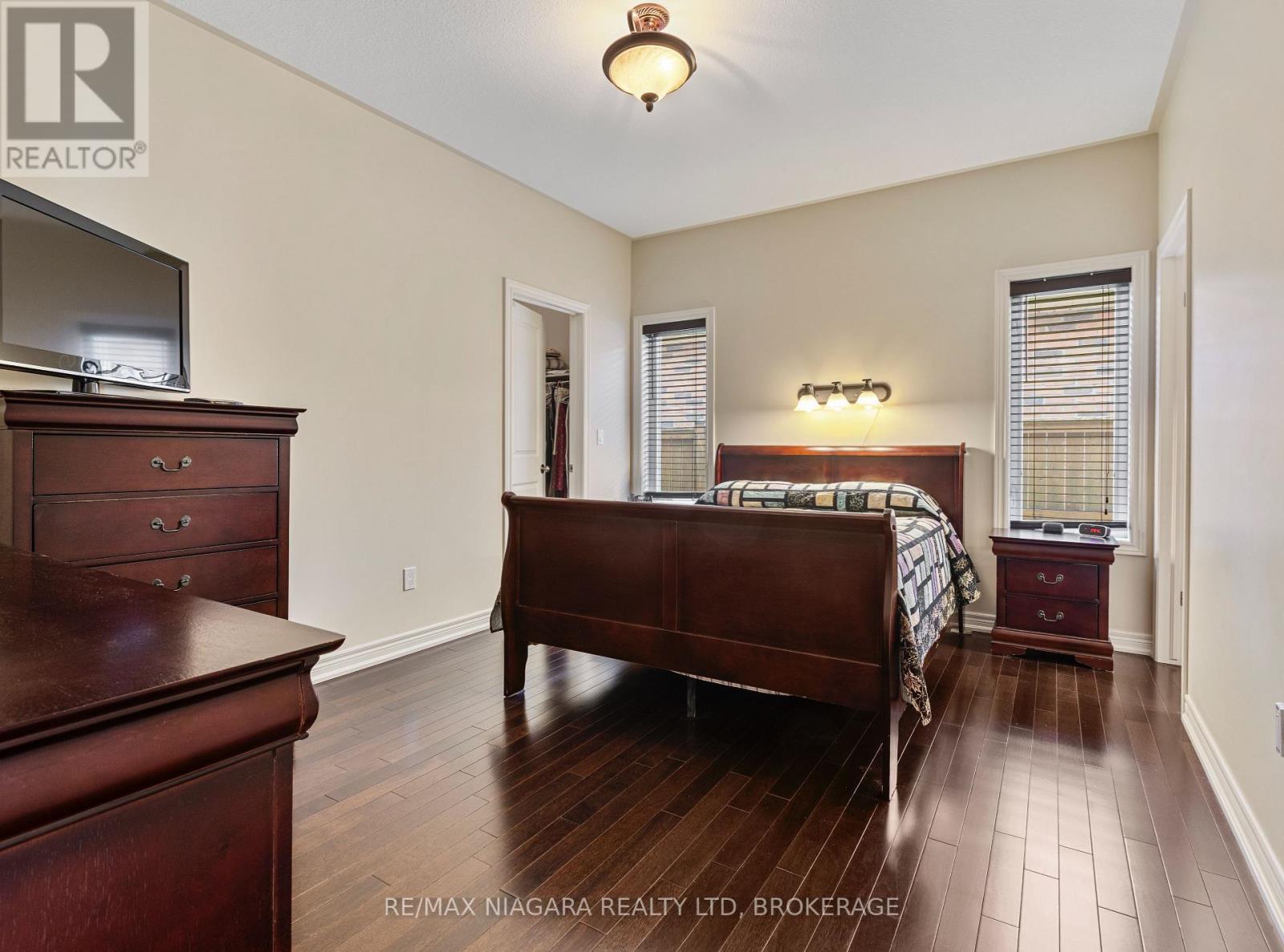 83 Gaiser Road, Welland (Coyle Creek), ON - Indoor Photo Showing Bedroom