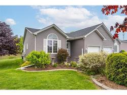 8 Mapledawn CRT Rothesay, NB E2E 5Y6