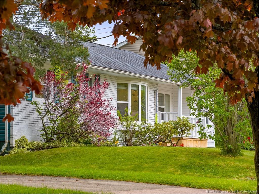 26 Alexander Ave, Moncton, NB