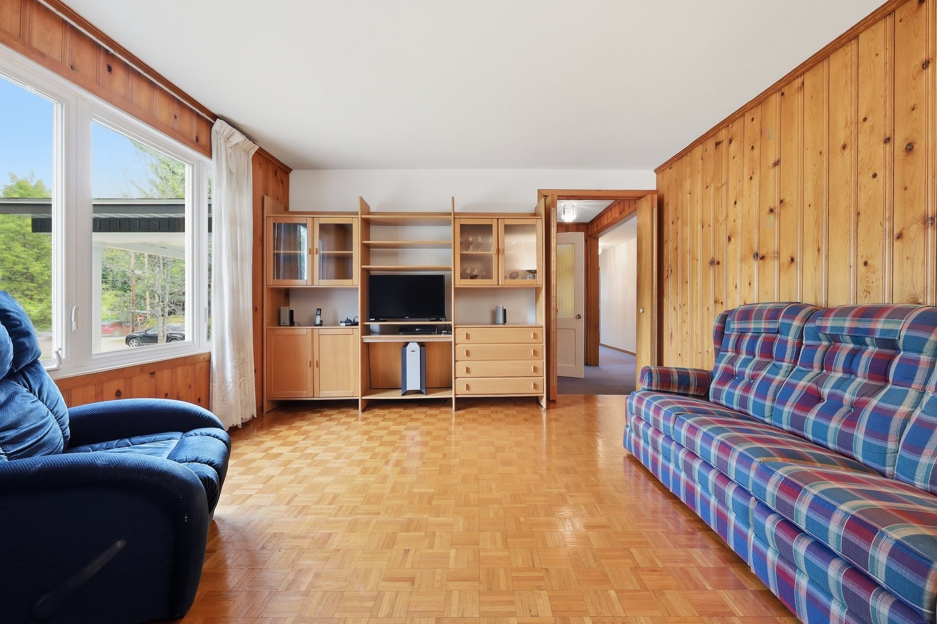 Salon - 2795 Route 348, Rawdon, QC - Indoor Photo Showing Living Room