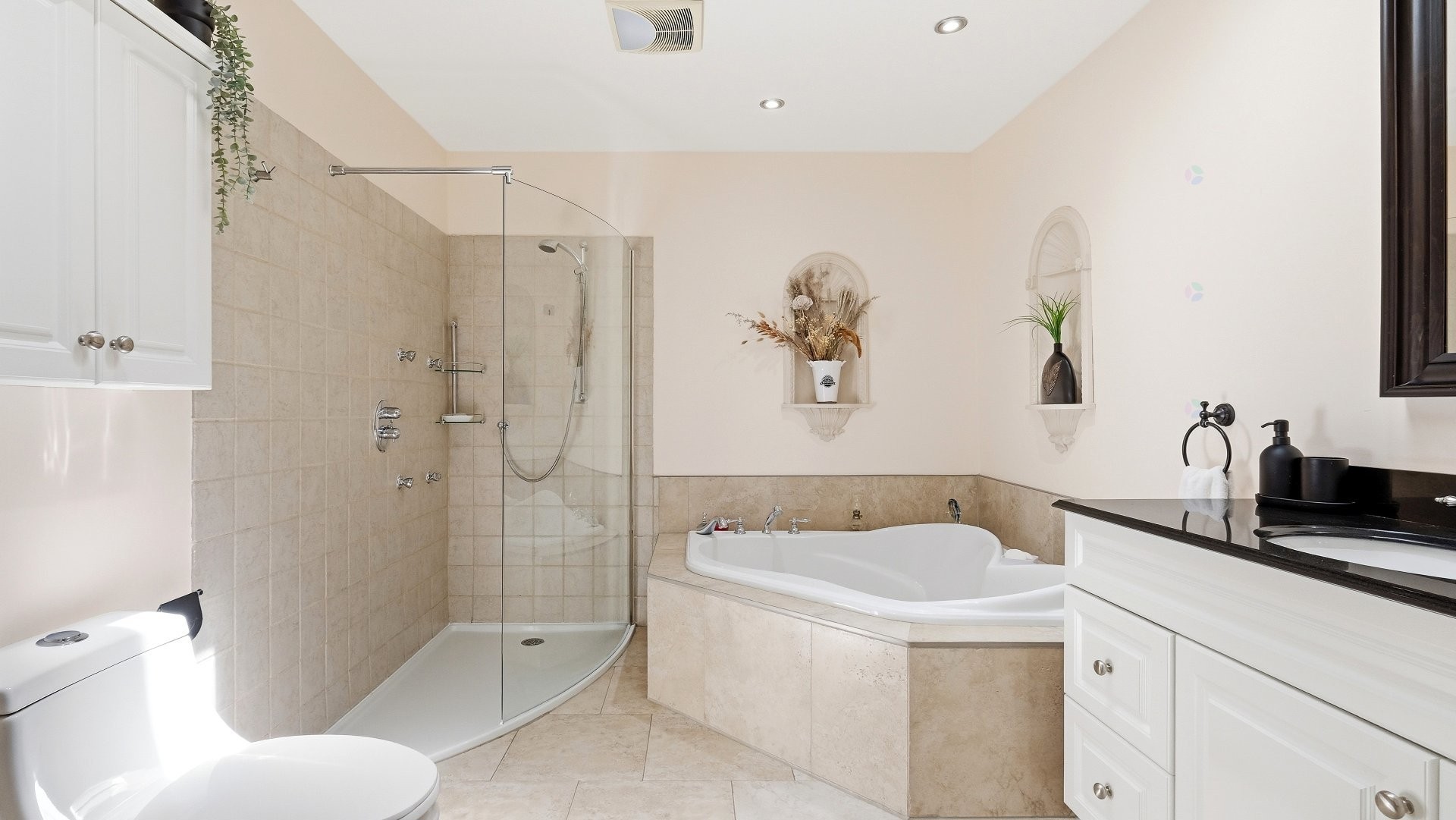 Salle de bains - 326 Rue Ouellette, Saint-Amable, QC - Indoor Photo Showing Bathroom