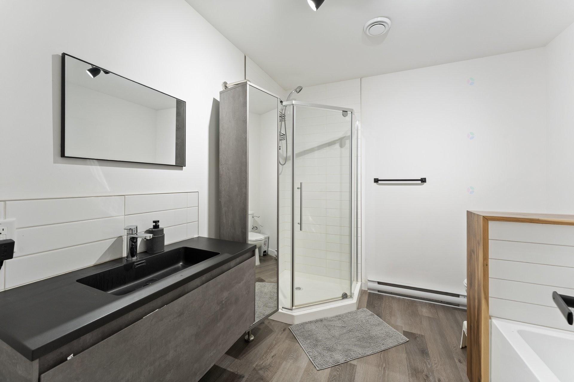 Bathroom - 205 Rue De L'Arctique, Cowansville, QC - Indoor Photo Showing Bathroom