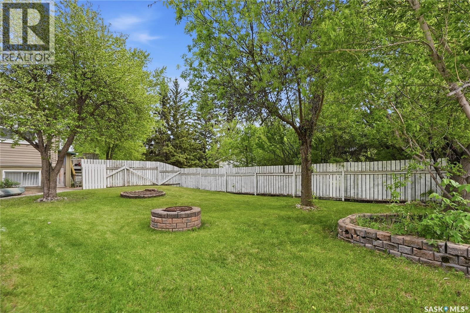 340 Charles Street, Asquith, SK - Outdoor