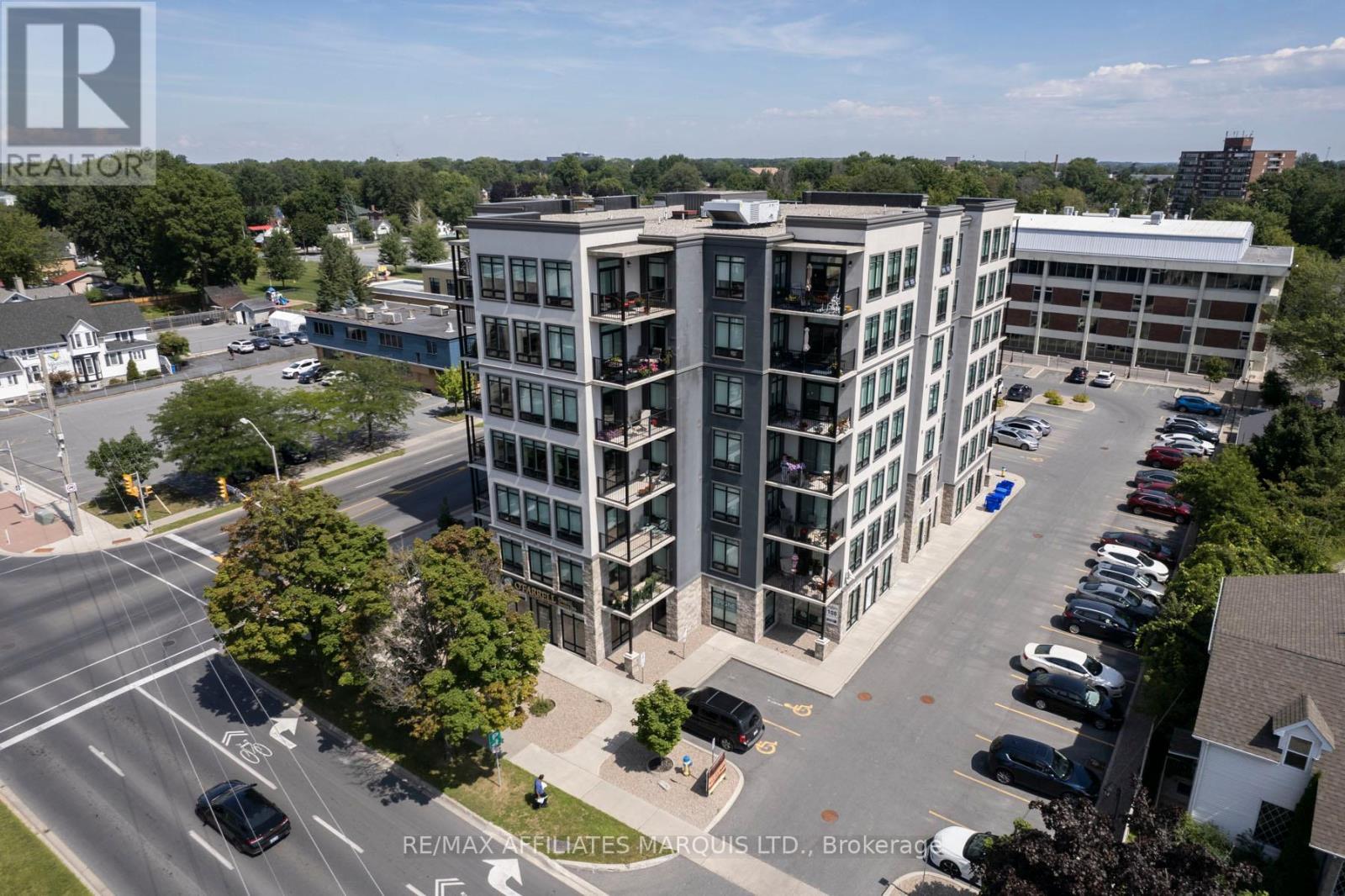 1 - 108 Second Street E, Cornwall, ON - Outdoor