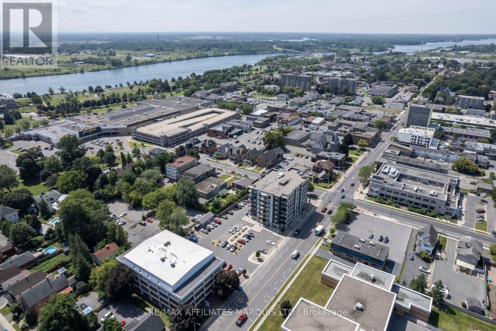 1 - 108 Second Street E, Cornwall, ON - Outdoor With Body Of Water With View