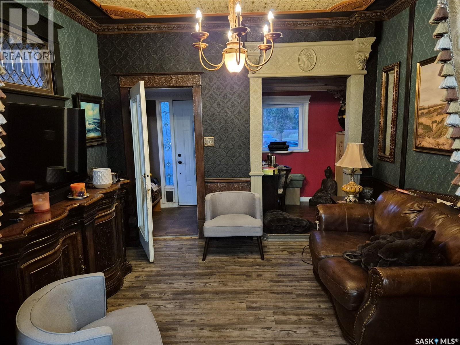 303 Edward Street, Radisson, SK - Indoor