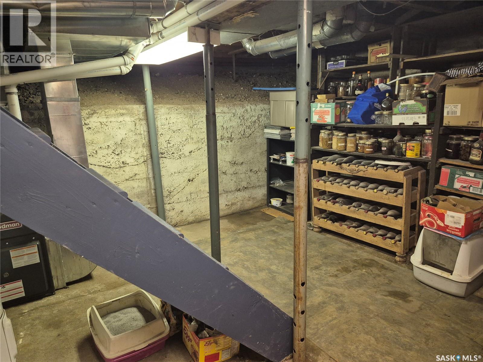 303 Edward Street, Radisson, SK - Indoor