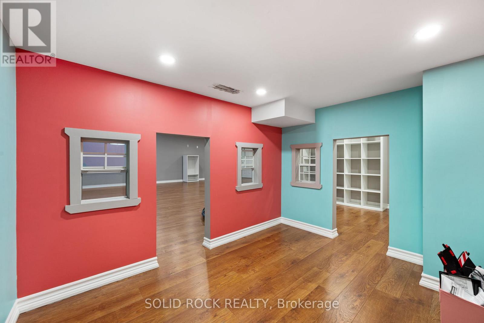347 Bamburgh Way, Ottawa, ON - Indoor Photo Showing Other Room