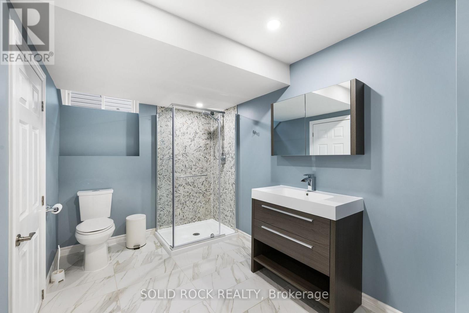 347 Bamburgh Way, Ottawa, ON - Indoor Photo Showing Bathroom