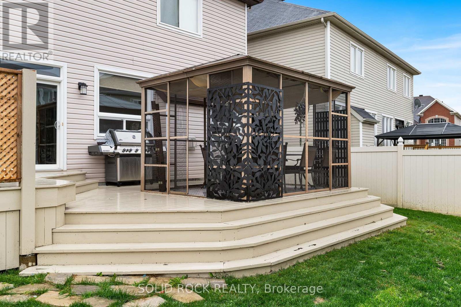 347 Bamburgh Way, Ottawa, ON - Outdoor With Deck Patio Veranda