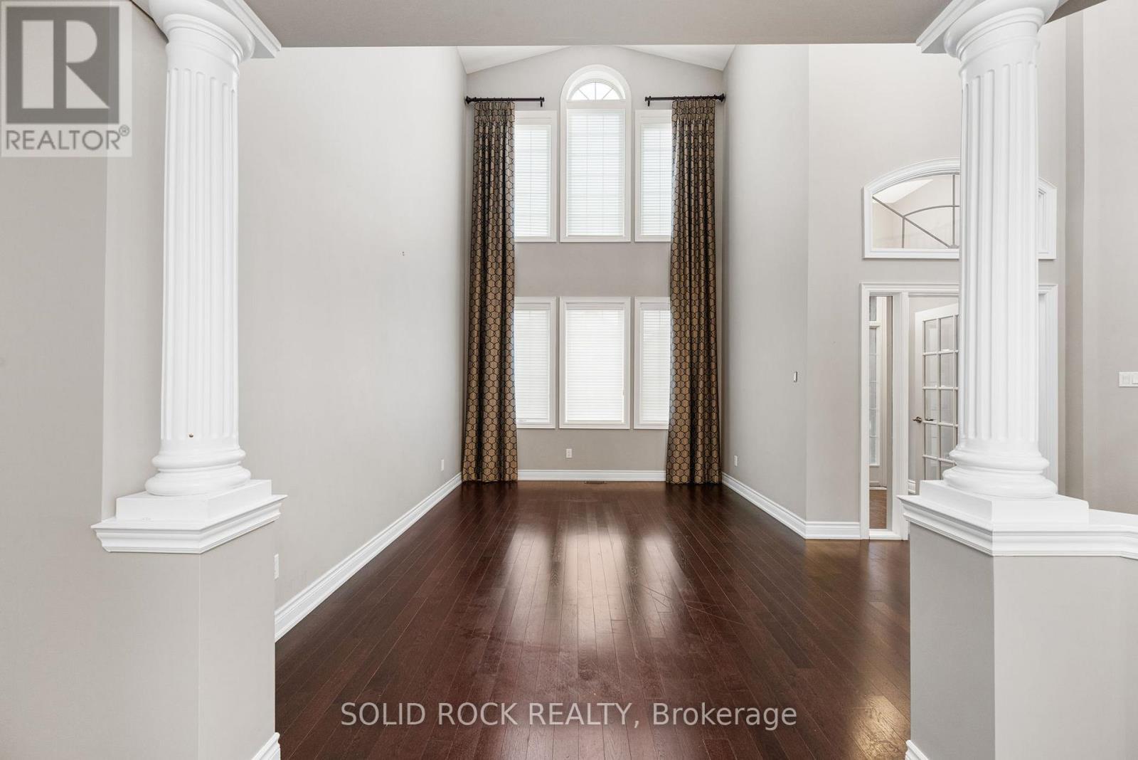 347 Bamburgh Way, Ottawa, ON - Indoor Photo Showing Other Room